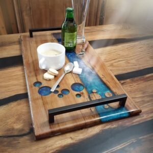 Plateau de Service 54×28 cm en Châtaignier et Époxy Dégradé de Bleu