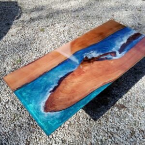 Table Basse « Rivage Tropical » en Merisier, Écorce et Résine Époxy Effet Mer