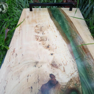 plateau de service orme époxy vert poignées noires