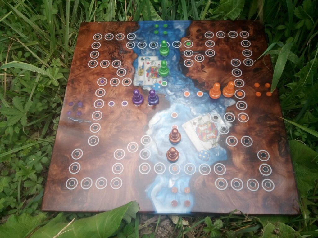 jeu de toc en bois et epoxy 4 joueurs