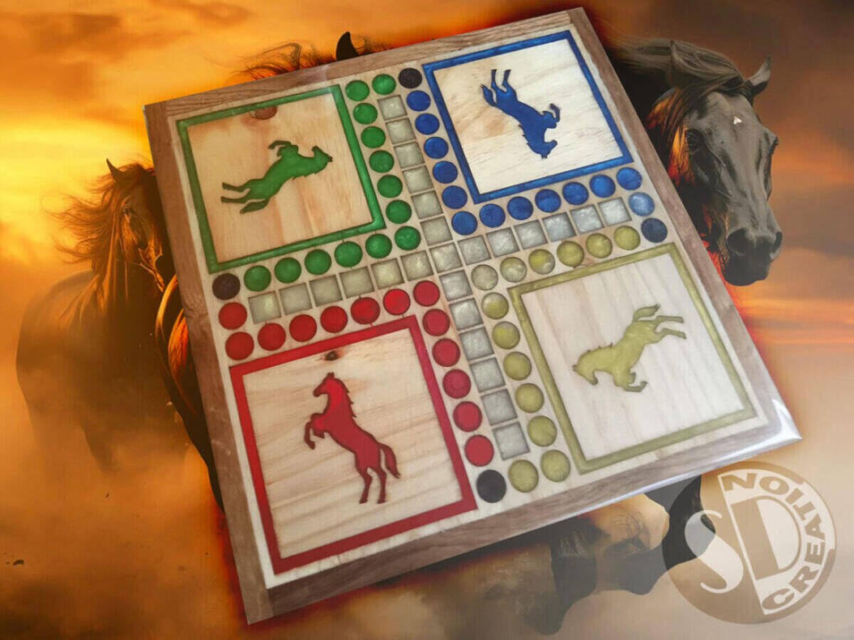 Jeu des Petits Chevaux de Luxe – vue de détail