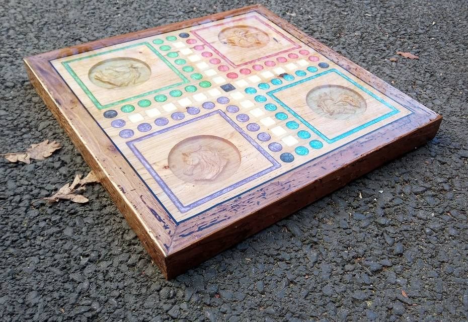 jeu petits chevaux bois & époxy