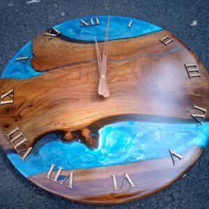 horloge chêne epoxy
